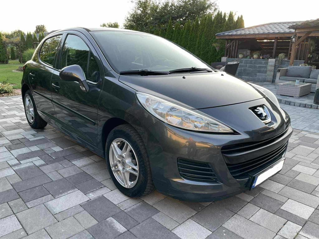 Peugeot 207 1.4i Slovakia