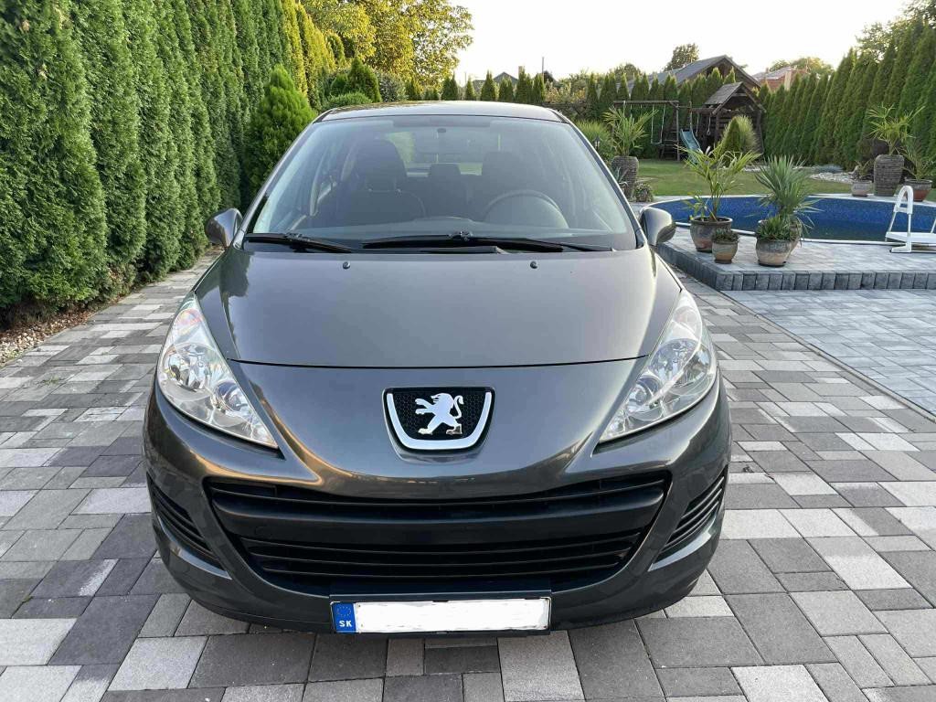 Peugeot 207 1.4i Slovakia