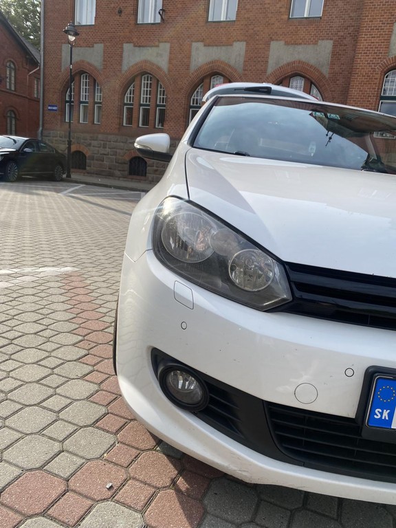 Volkswagen Golf Variant 1.6 TDI BlueMotion Highline