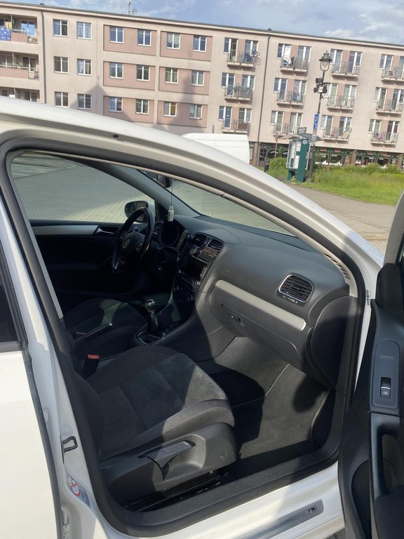 Volkswagen Golf Variant 1.6 TDI BlueMotion Highline