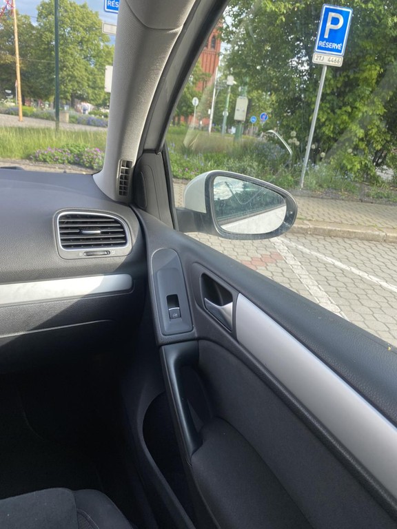 Volkswagen Golf Variant 1.6 TDI BlueMotion Highline