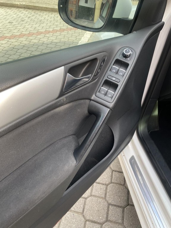 Volkswagen Golf Variant 1.6 TDI BlueMotion Highline