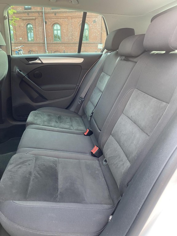 Volkswagen Golf Variant 1.6 TDI BlueMotion Highline