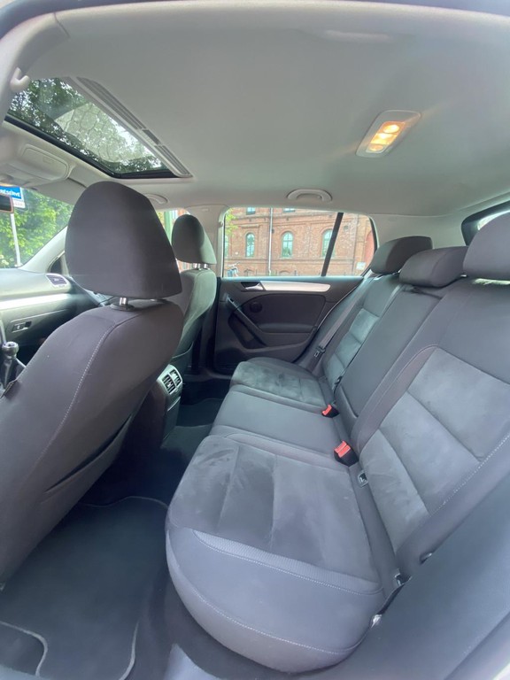 Volkswagen Golf Variant 1.6 TDI BlueMotion Highline