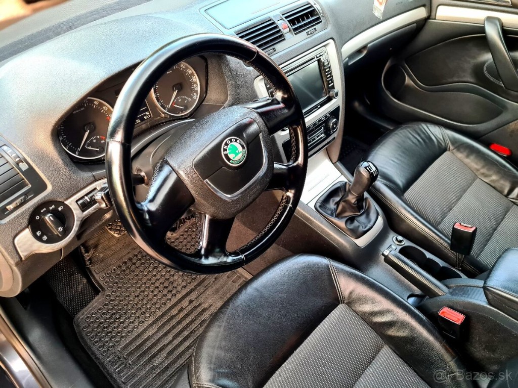 Škoda Octavia Combi 2.0 TDI CR DPF Elegance