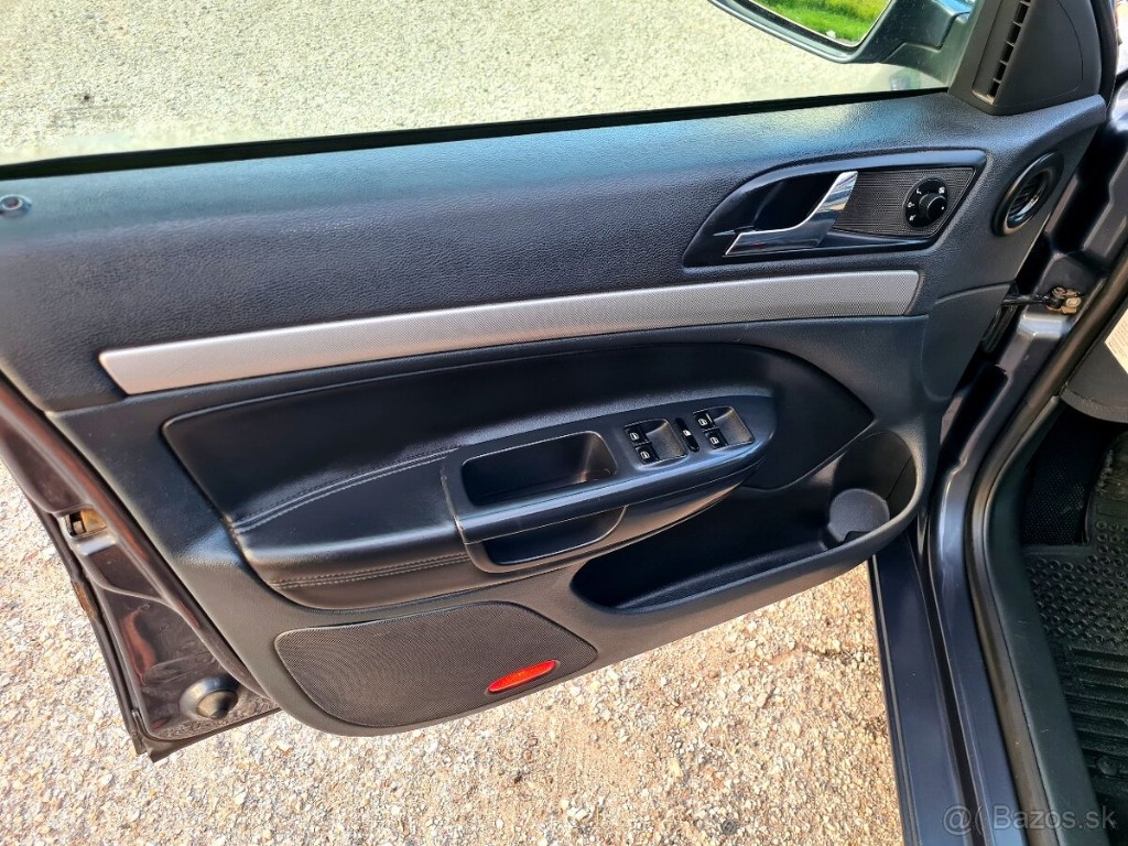 Škoda Octavia Combi 2.0 TDI CR DPF Elegance
