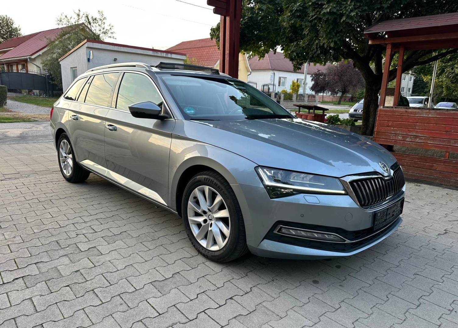 Škoda Superb Combi 2.0 TDI SCR Style DSG