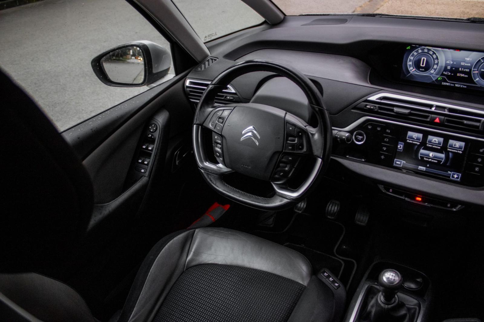 Citroën C4 Picasso eHDi 115 Exclusive AJ NA SPLÁTKY/PROTIHODNOTA