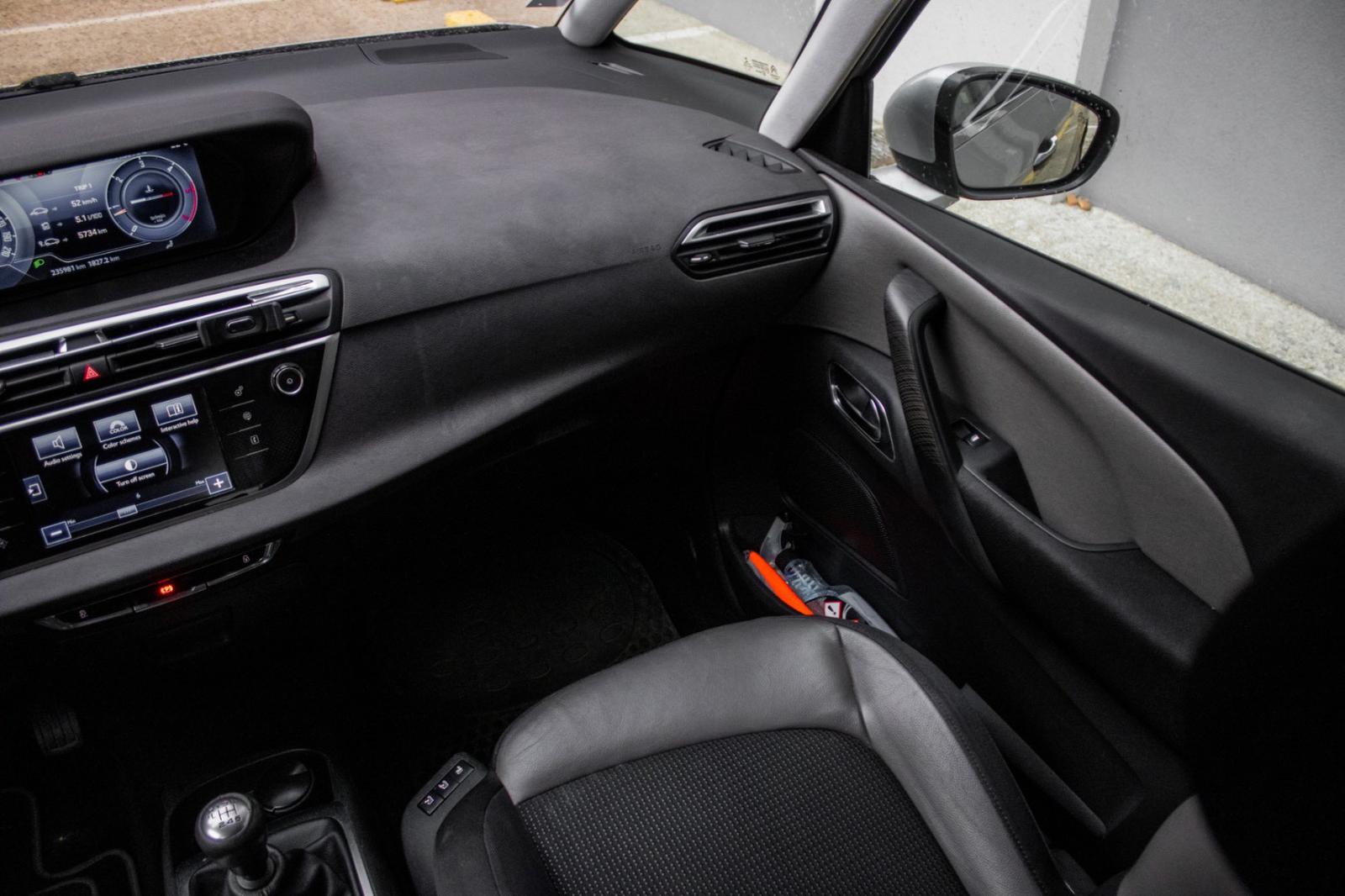 Citroën C4 Picasso eHDi 115 Exclusive AJ NA SPLÁTKY/PROTIHODNOTA