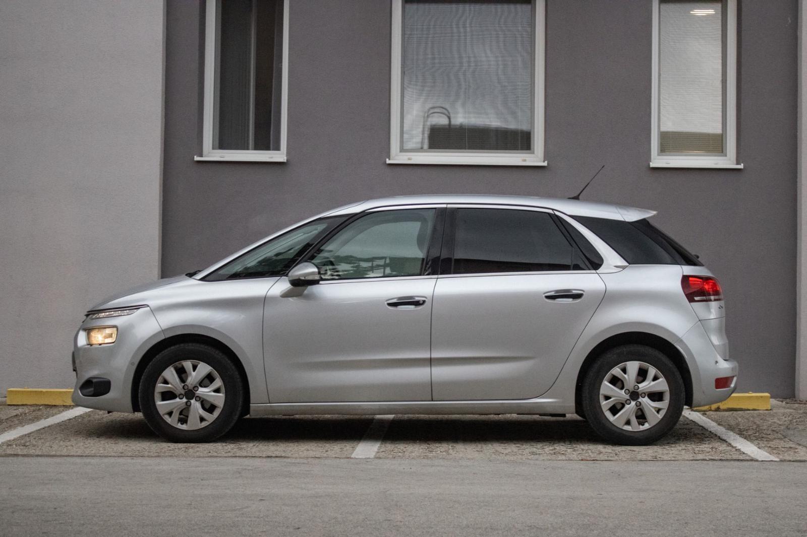 Citroën C4 Picasso eHDi 115 Exclusive AJ NA SPLÁTKY/PROTIHODNOTA
