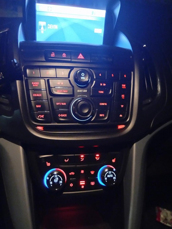 Opel Zafira Tourer Van 121kw Automat