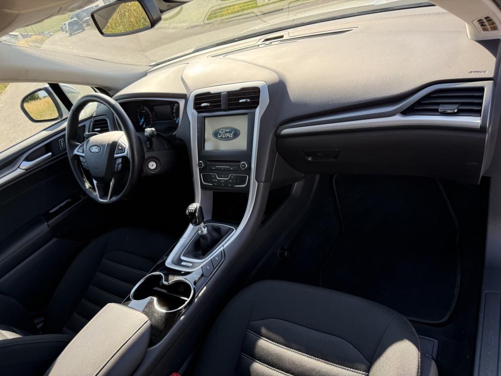 Ford Mondeo 2.0 TDCi Duratorq Titanium AWD