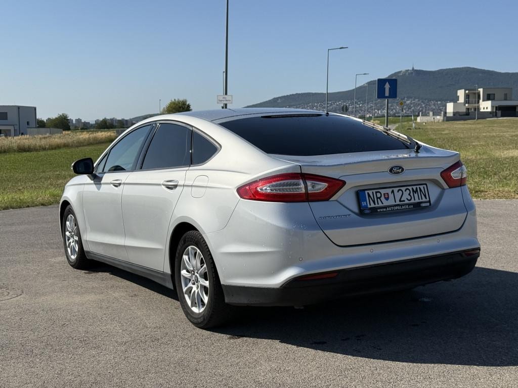 Ford Mondeo 2.0 TDCi Duratorq Titanium AWD