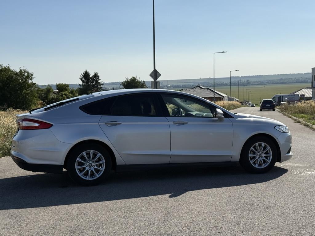 Ford Mondeo 2.0 TDCi Duratorq Titanium AWD