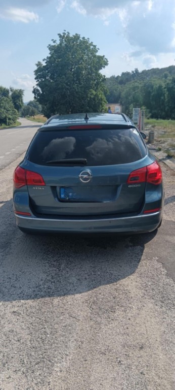 Opel Astra ST 1.4 Turbo 140k