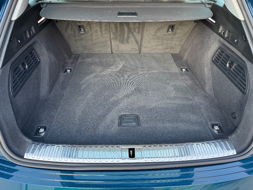 Audi e-tron 55 quattro Advanced