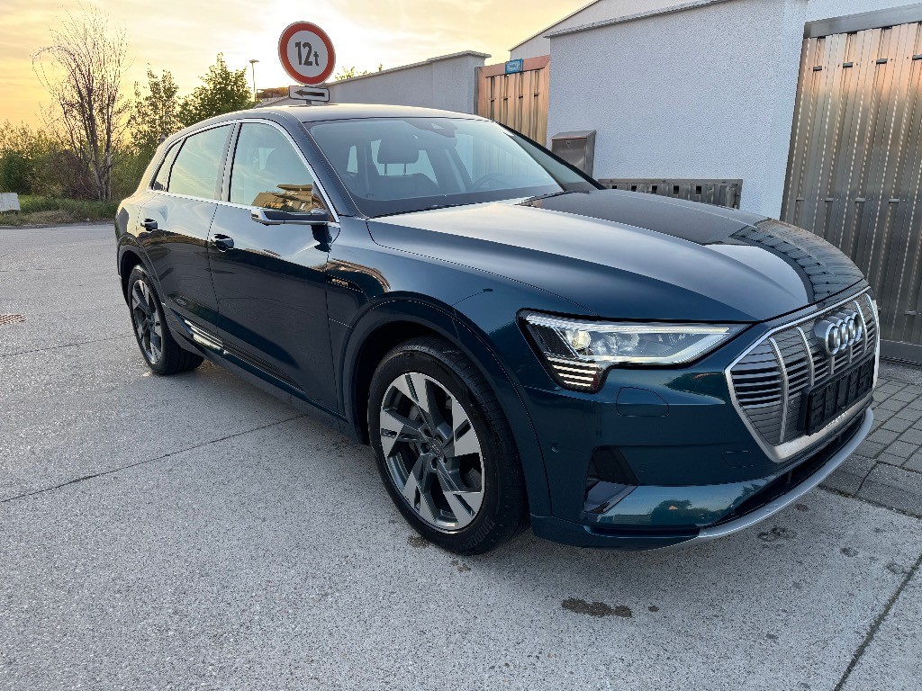 Audi e-tron 55 quattro Advanced