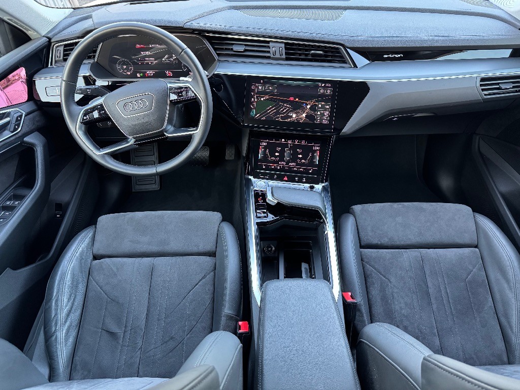 Audi e-tron 55 quattro Advanced