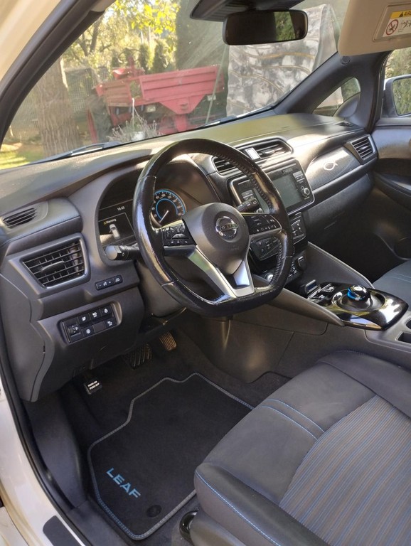 Nissan Leaf N-Connecta