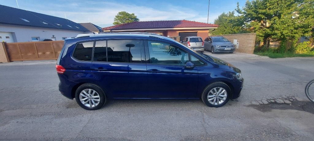 VW TOURAN 1,6 TDI COMFORTLINE