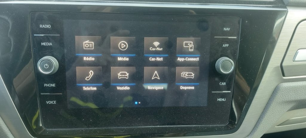 VW TOURAN 1,6 TDI COMFORTLINE