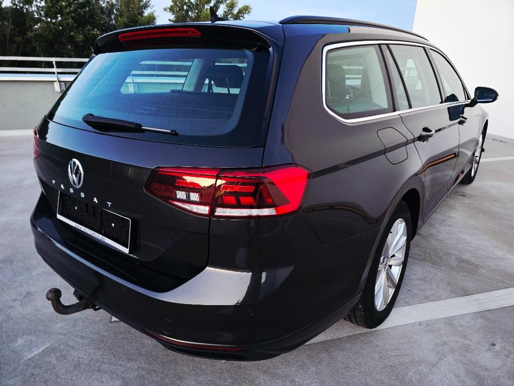 Volkswagen Passat Variant 2.0 TDI EVO Business DSG