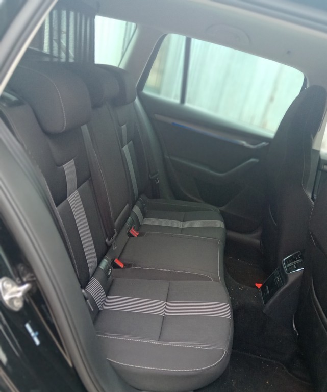Škoda Octavia Combi 1.6 TDI 115k Active DSG