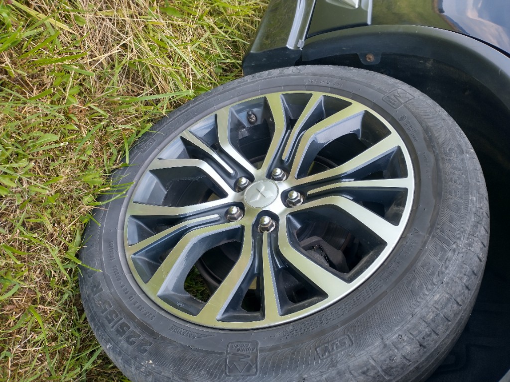 Mitsubishi Outlander 2.2 DI-D Intense+ A/T