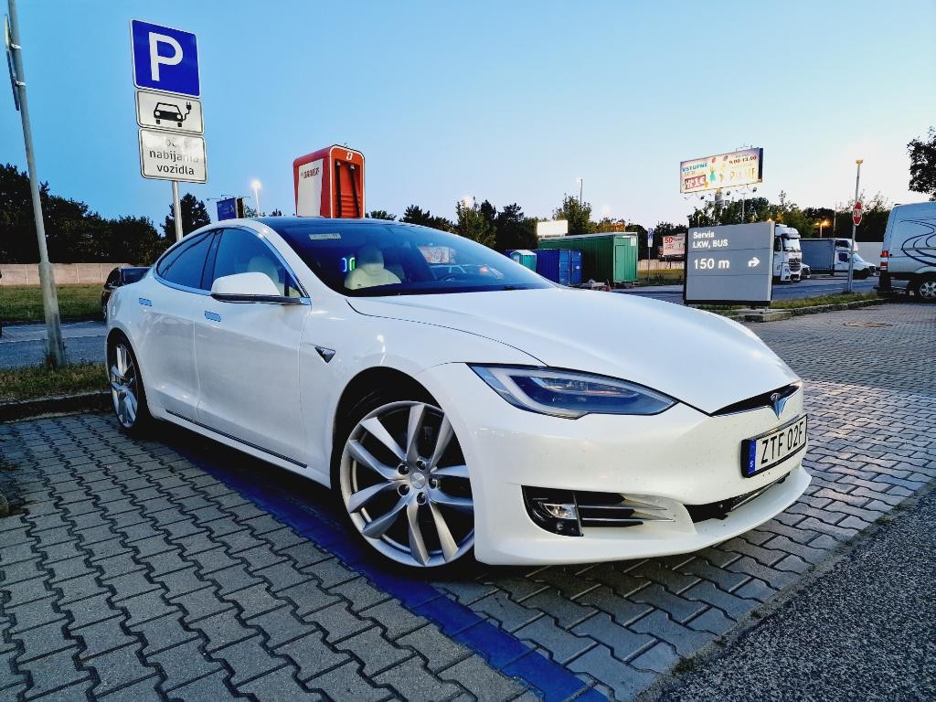 Tesla Model S LONG RANGE AWD 100KW RAVEN