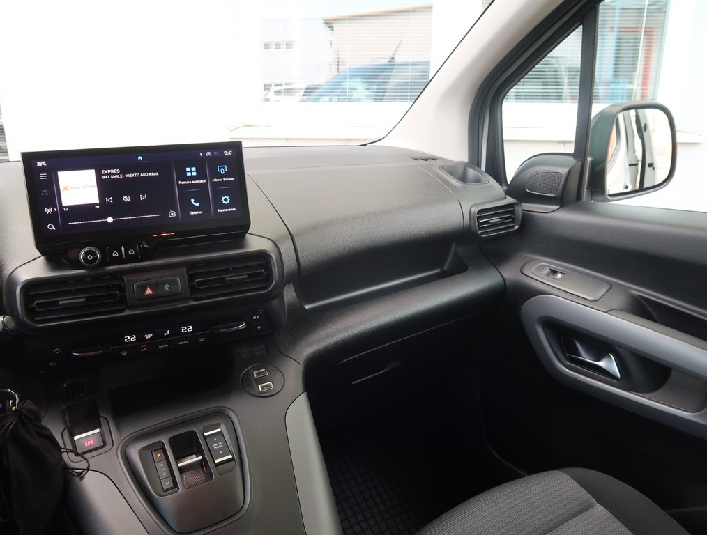 Toyota ProAce City Verso Family 1.5 D-4D Toyota Proace City Verso, Long