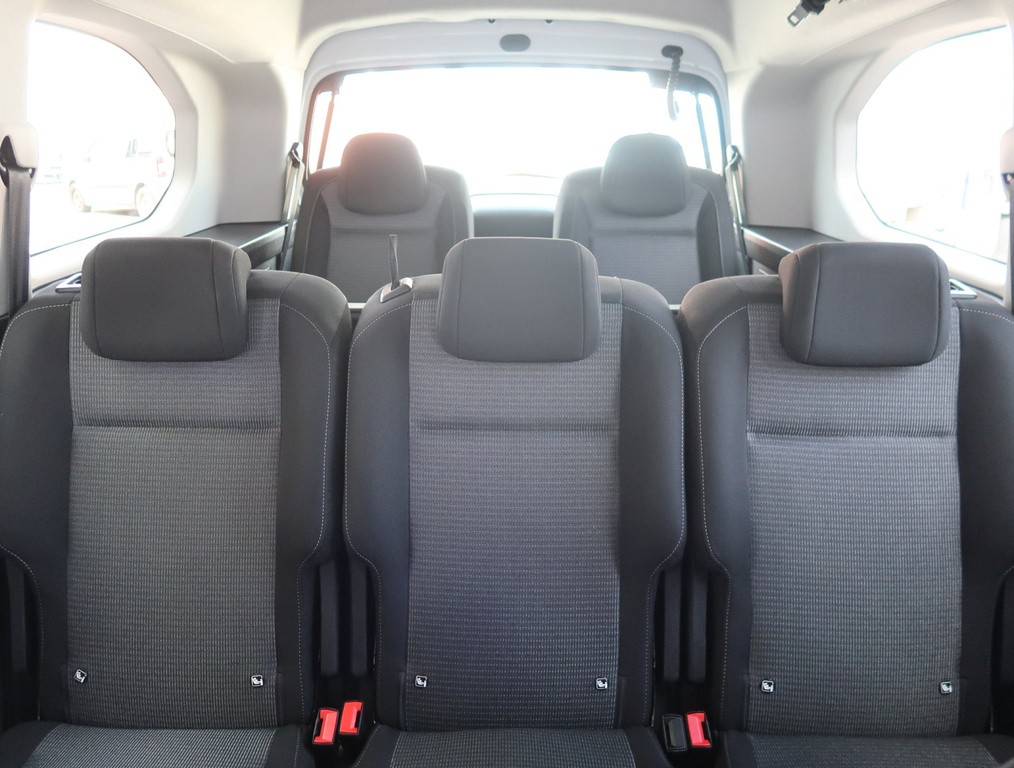 Toyota ProAce City Verso Family 1.5 D-4D Toyota Proace City Verso, Long