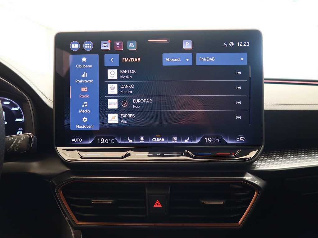 Cupra Leon 1.5 TSI 1 MAJ, SR