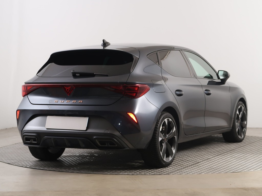 Cupra Leon 1.5 TSI 1 MAJ, SR