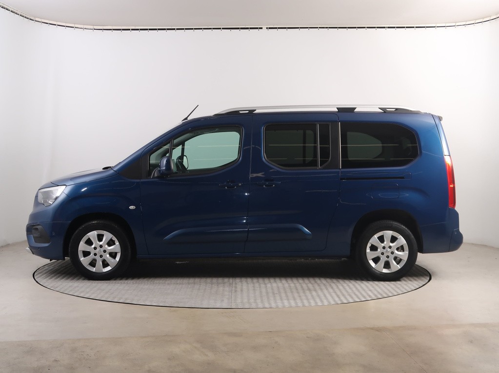 Opel Combo 1.2 Turbo Automat, Serv.kniha, Navigácia