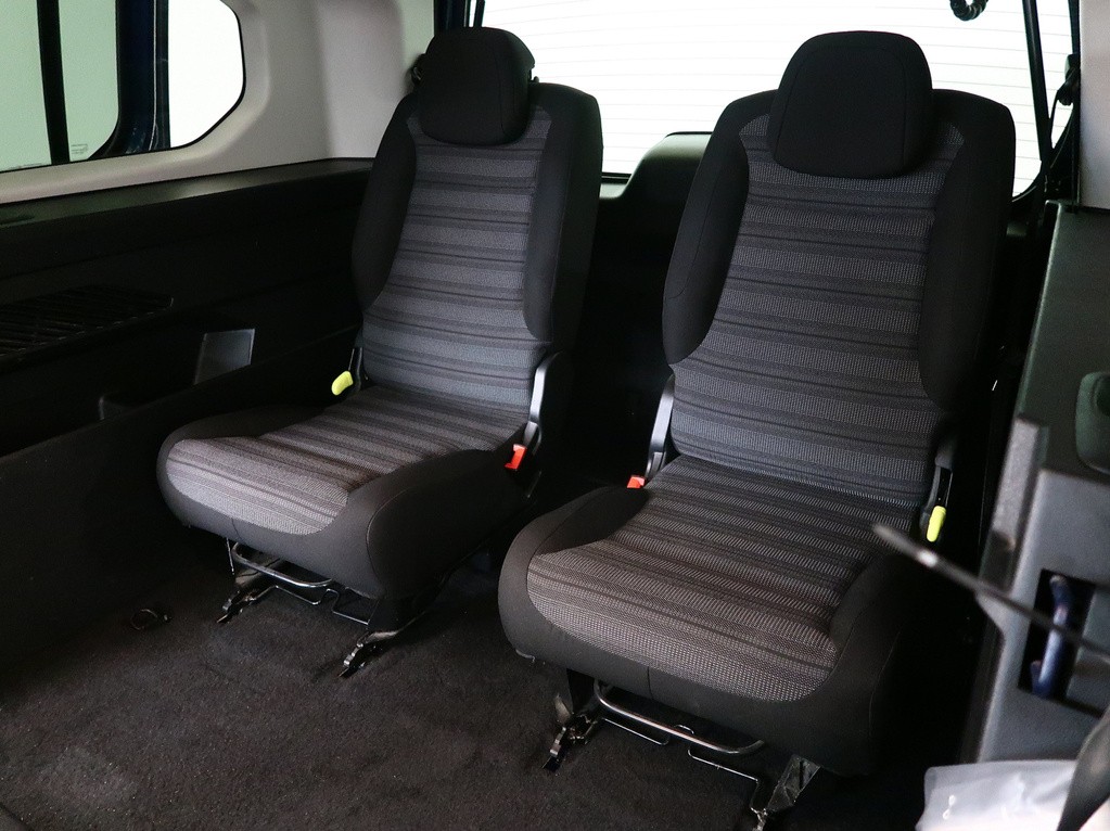 Opel Combo 1.2 Turbo Automat, Serv.kniha, Navigácia