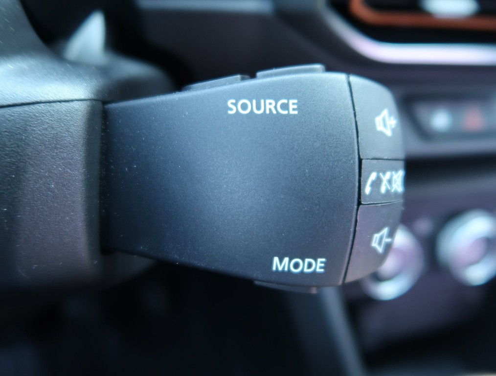 Dacia Sandero 1.0 TCe Serv.kniha, Navigácia, Tempomat