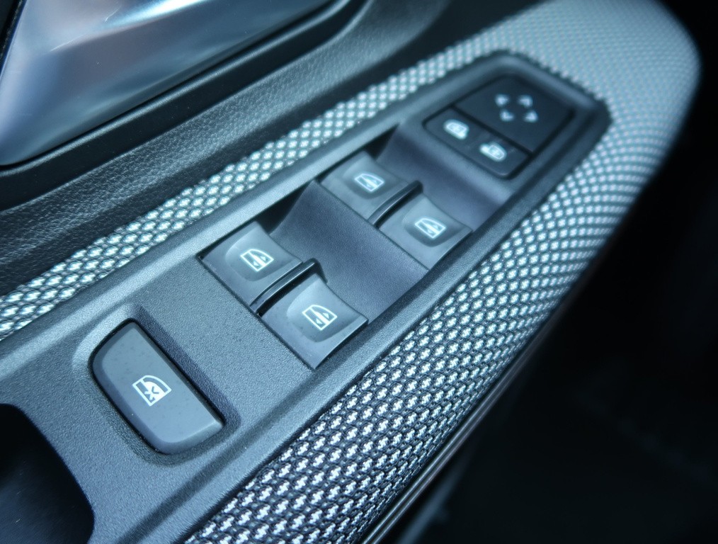 Dacia Sandero 1.0 TCe Serv.kniha, Navigácia, Tempomat