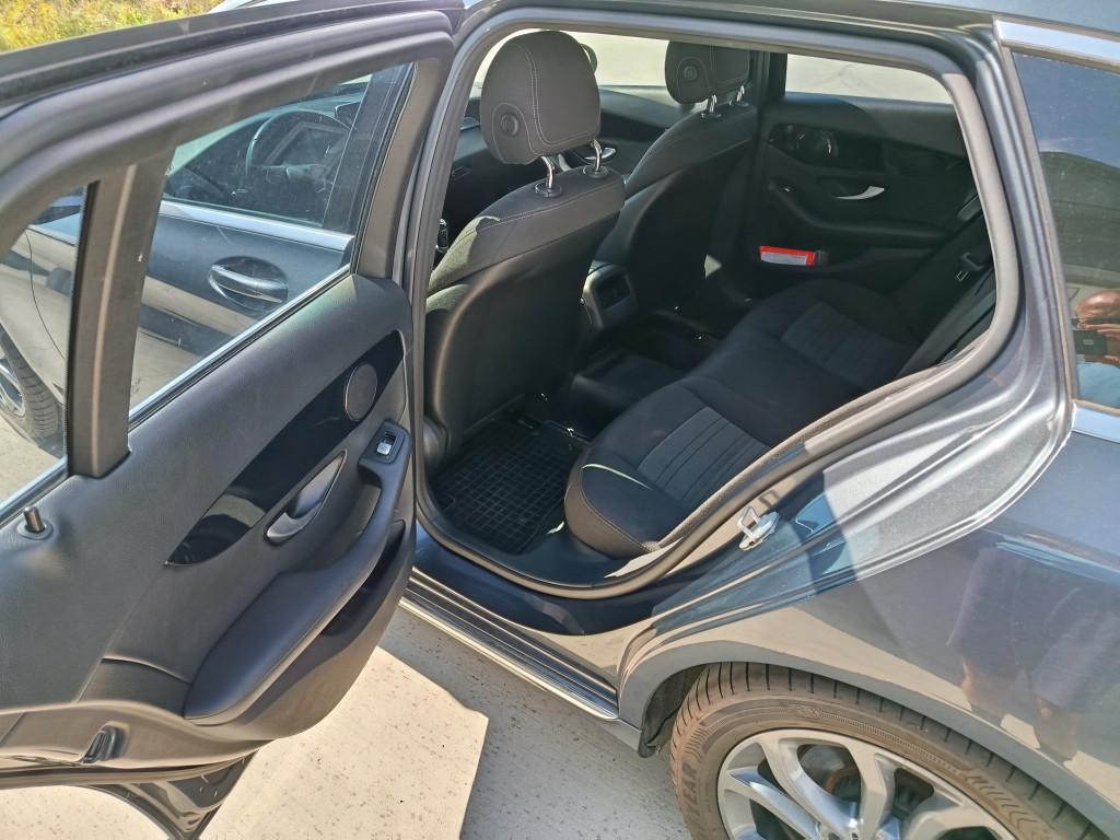 Mercedes C trieda 180 d