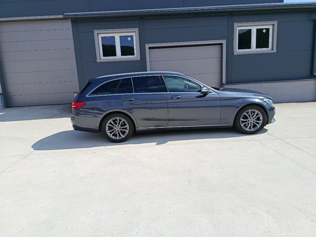 Mercedes C trieda 180 d