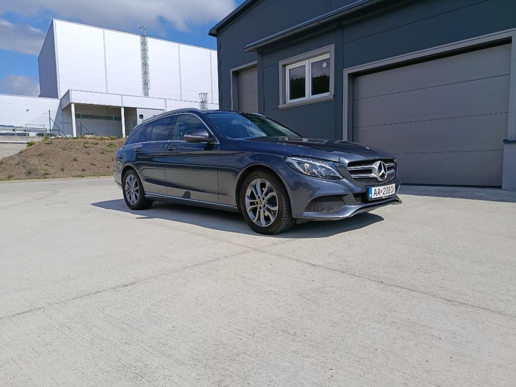 Mercedes C trieda 180 d