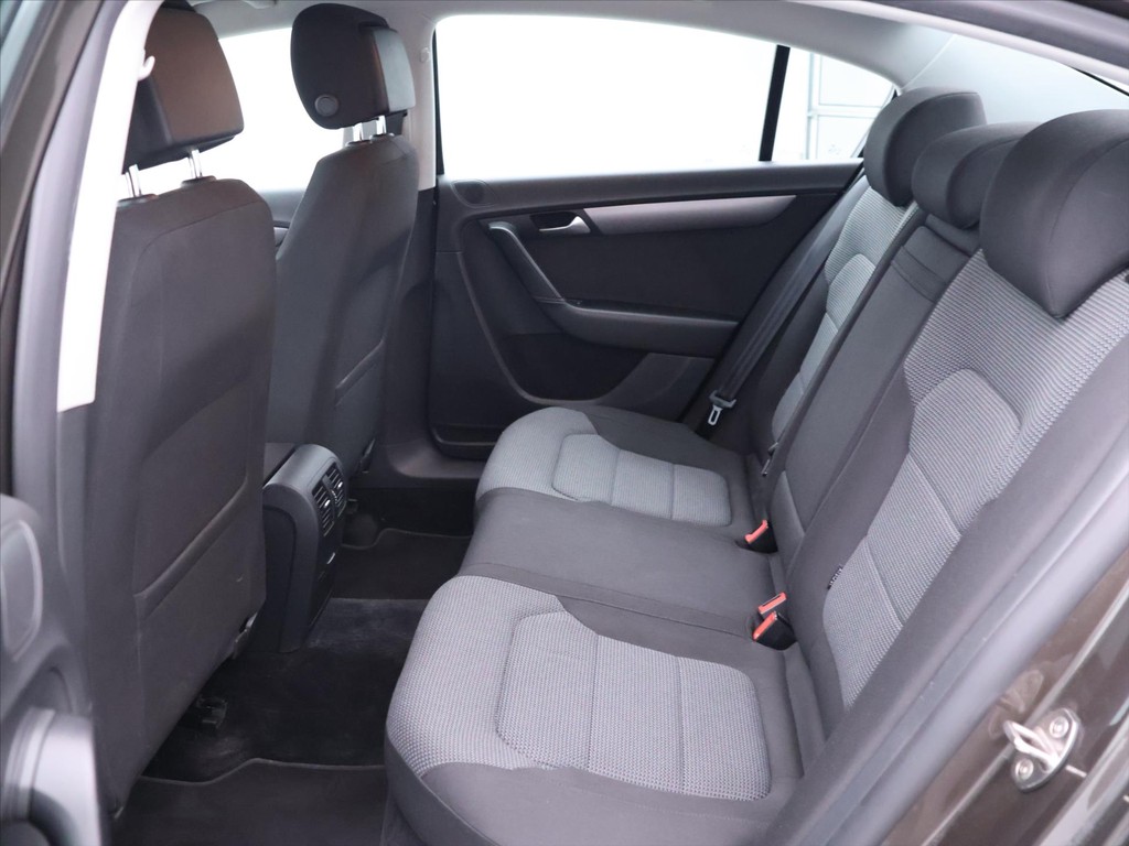 Volkswagen Passat 2.0 TDi DSG