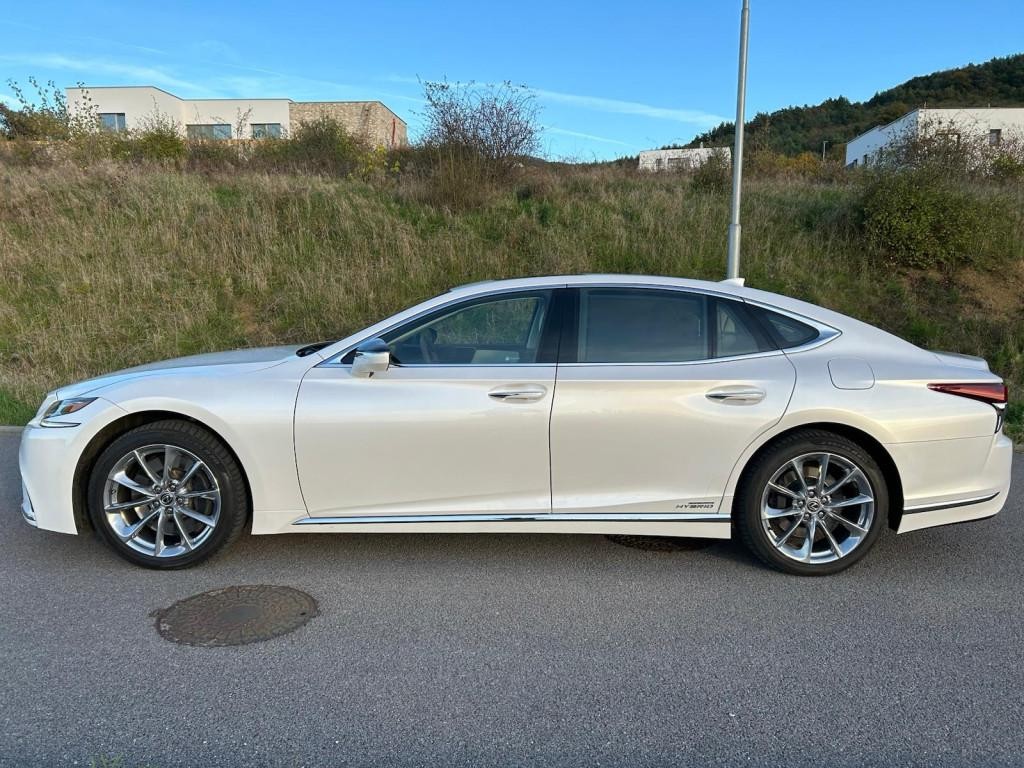 Lexus LS 500h Superior