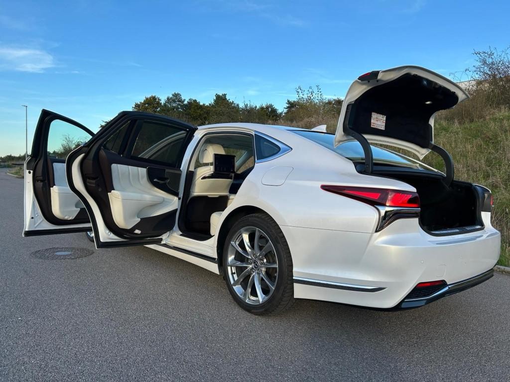 Lexus LS 500h Superior
