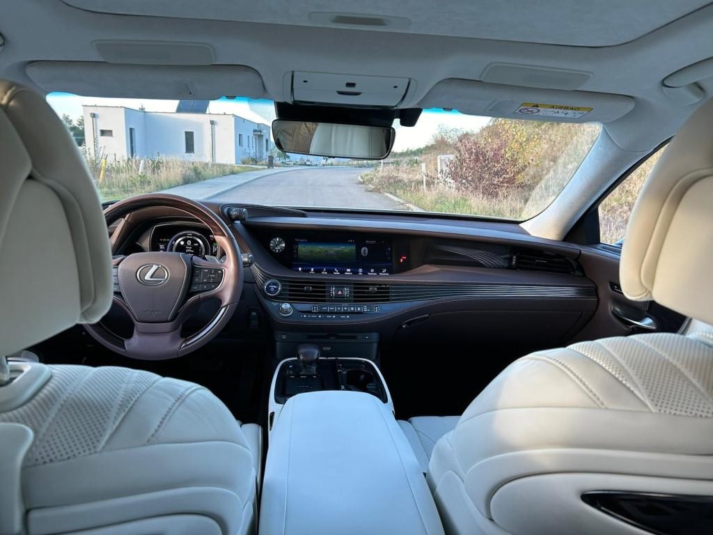 Lexus LS 500h Superior