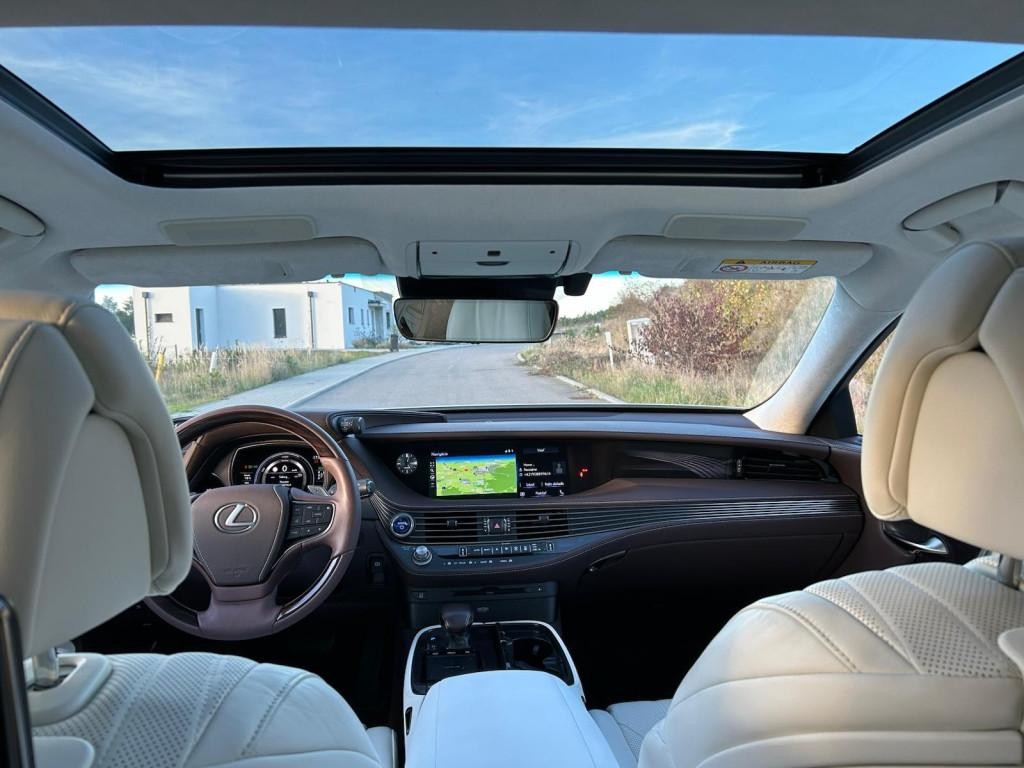 Lexus LS 500h Superior