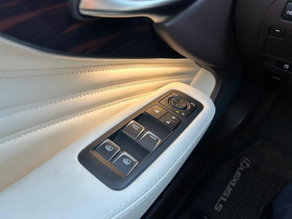 Lexus LS 500h Superior