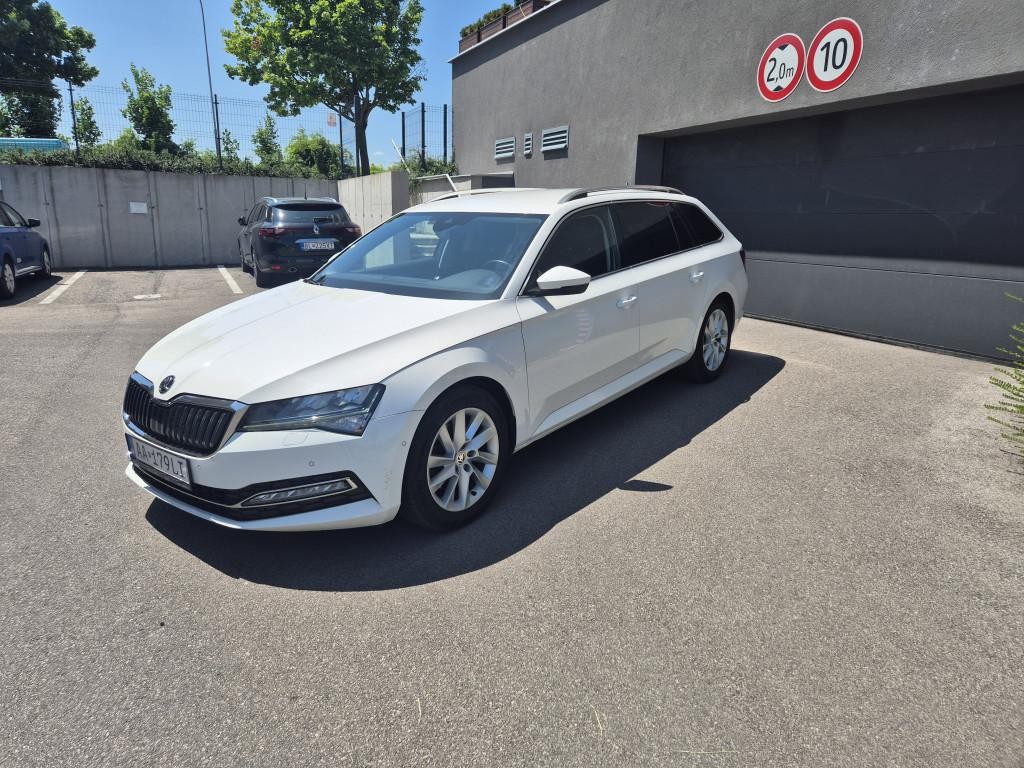 Škoda Superb Combi 2.0 TDI SCR Style 4x4 DSG