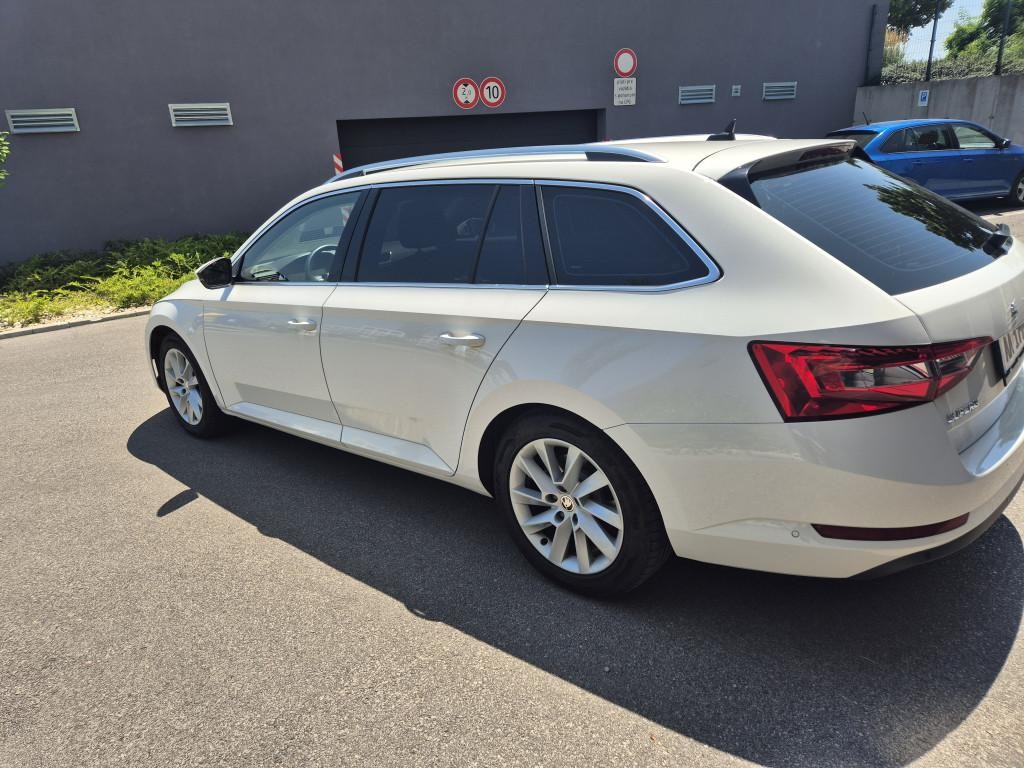 Škoda Superb Combi 2.0 TDI SCR Style 4x4 DSG