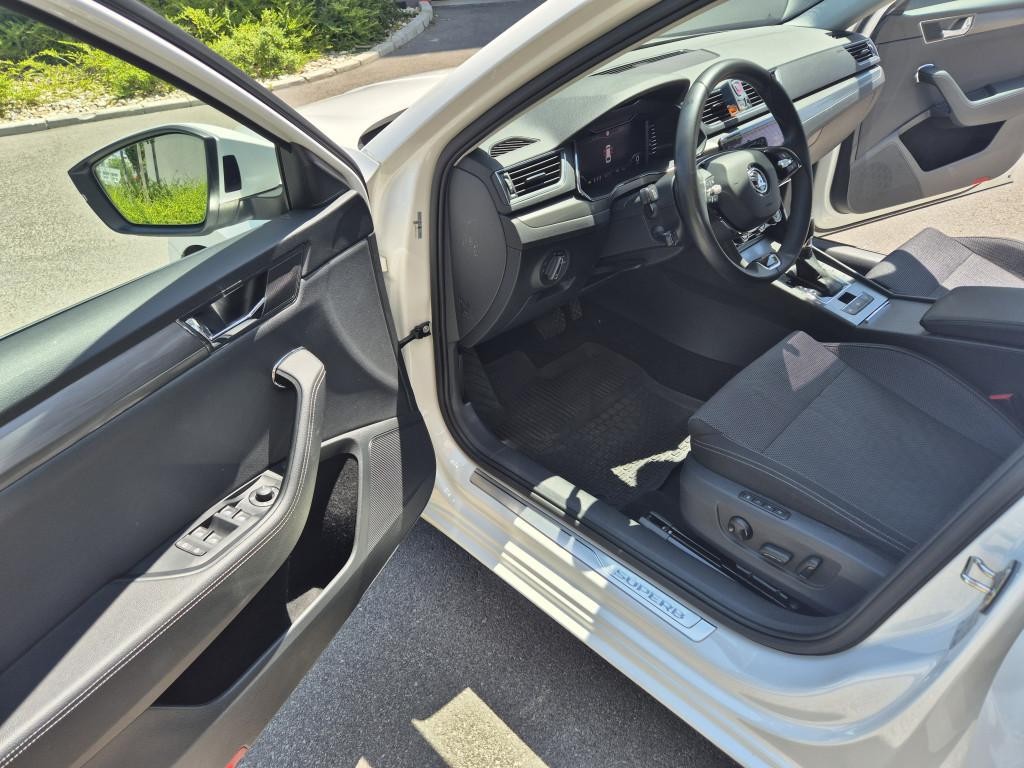 Škoda Superb Combi 2.0 TDI SCR Style 4x4 DSG