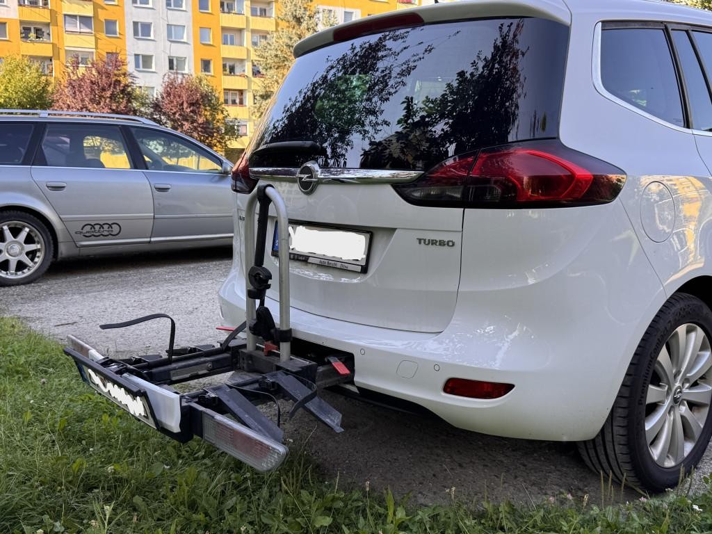Opel Zafira Tourer Innovation. 1.4 benzin. 103kw. bez Start/Stop. STK